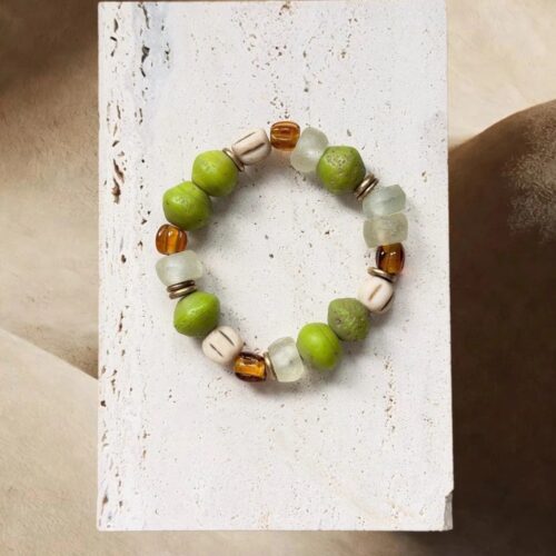 Handmade olive green sea glass beaded bracelet by E-SHOO